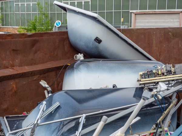 Bathtub Disposal in Rockville
